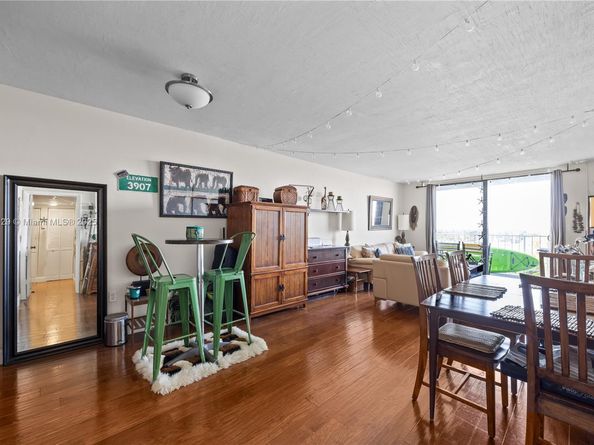 1470 NE 125th Ter PH9, North Miami FL 33161