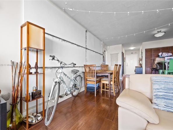 1470 NE 125th Ter PH9, North Miami FL 33161