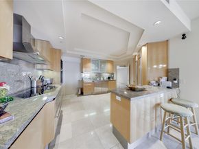 2600 Island Blvd 703, Aventura FL 33160