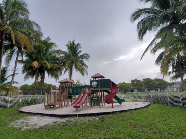 8222 SW 27th St 103, Miramar FL 33025