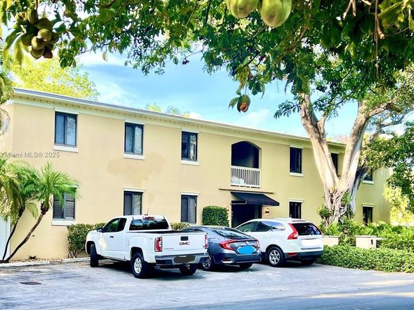 801 NE 18th Ave #1-4, Fort Lauderdale FL 33304