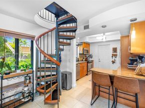 801 NE 18th Ave #1-4, Fort Lauderdale FL 33304