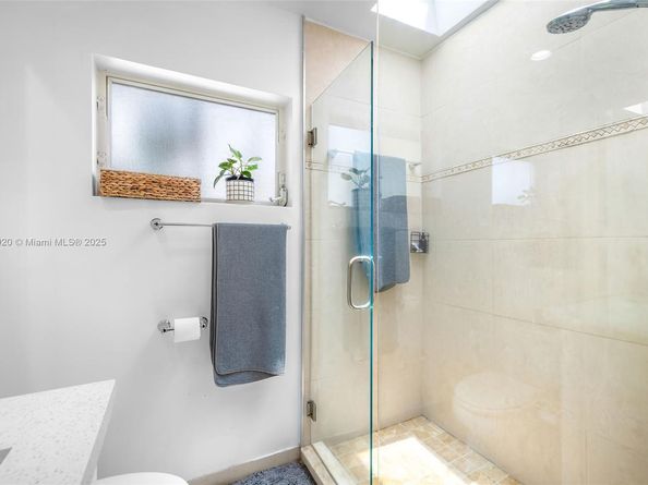 801 NE 18th Ave #1-4, Fort Lauderdale FL 33304