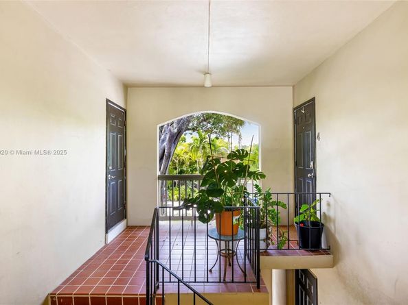 801 NE 18th Ave #1-4, Fort Lauderdale FL 33304