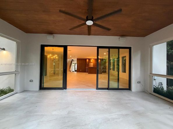 2330 Overbrook St, Coconut Grove FL 33133