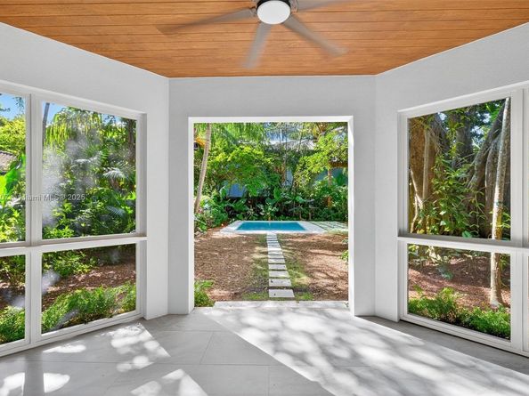 2330 Overbrook St, Coconut Grove FL 33133