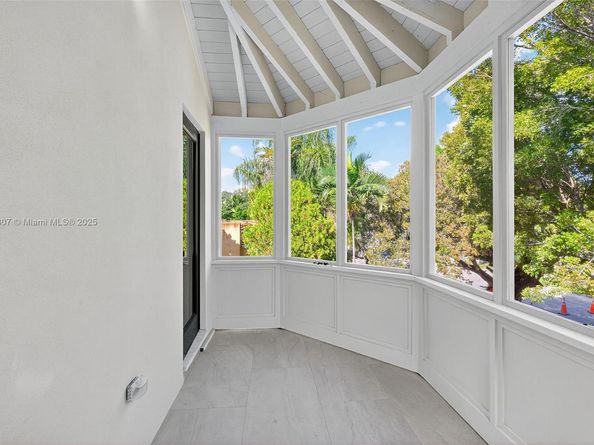 2330 Overbrook St, Coconut Grove FL 33133