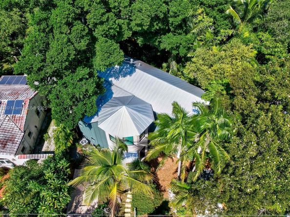 2330 Overbrook St, Coconut Grove FL 33133