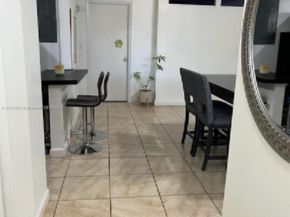 830 NE 199th St 102A, Miami FL 33179