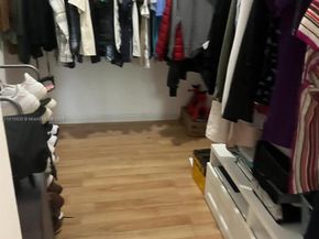 830 NE 199th St 102A, Miami FL 33179