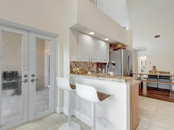 16339 Malibu Dr 22, Weston FL 33326