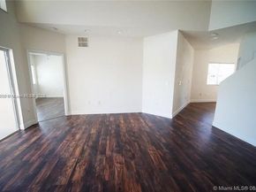 16339 Malibu Dr 22, Weston FL 33326