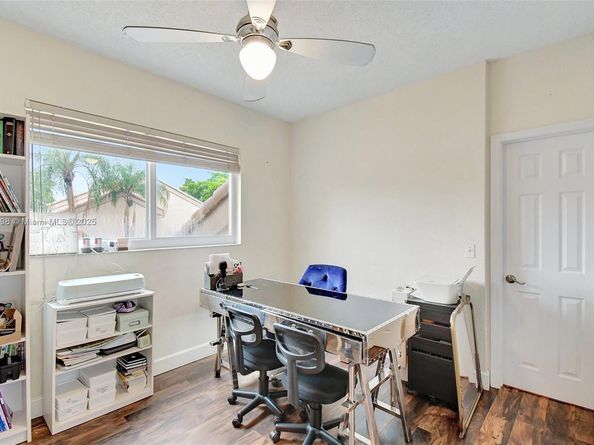 16339 Malibu Dr 22, Weston FL 33326