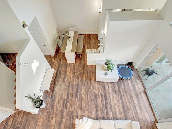 16339 Malibu Dr 22, Weston FL 33326