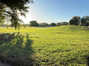 16339 Malibu Dr 22, Weston FL 33326