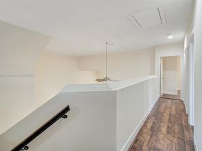 16339 Malibu Dr 22, Weston FL 33326