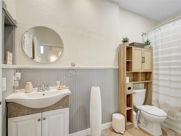 16339 Malibu Dr 22, Weston FL 33326