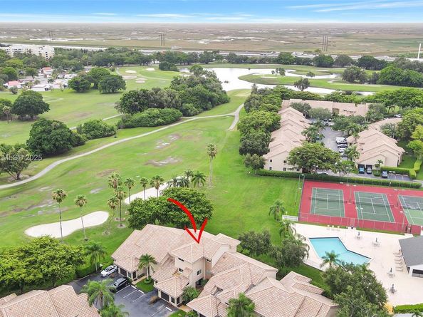 16339 Malibu Dr 22, Weston FL 33326