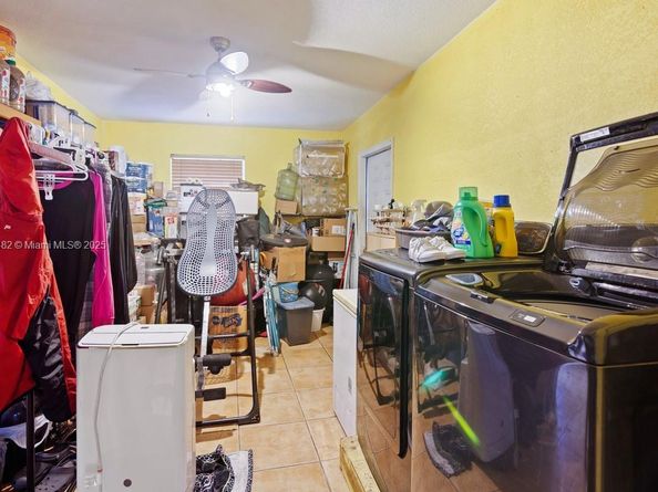 18520 NW 42nd Pl, Miami Gardens FL 33055