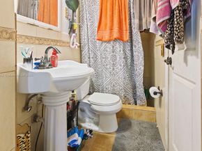 18520 NW 42nd Pl, Miami Gardens FL 33055