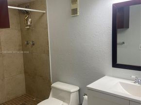 665 NE 195th St 119, Miami FL 33179