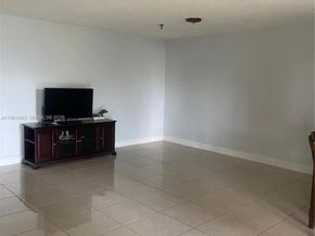 665 NE 195th St 119, Miami FL 33179