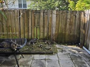 3320 Simms St, Hollywood FL 33021