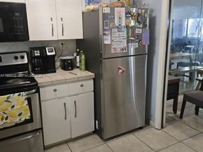 3320 Simms St, Hollywood FL 33021