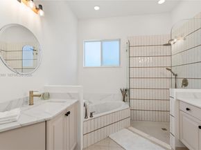 Undisclosed Address #A12008393, Cutler Bay FL 33157