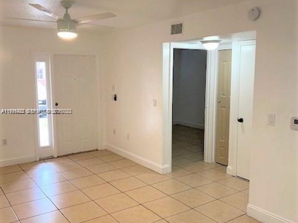 2920 SE 13th Rd 10445, Homestead FL 33035