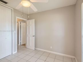 11035 NW 27th St, Sunrise FL 33322