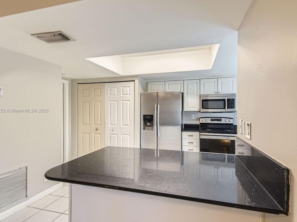 11035 NW 27th St, Sunrise FL 33322