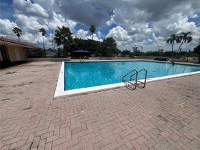 4164 Inverrary Dr 215, Lauderhill FL 33319
