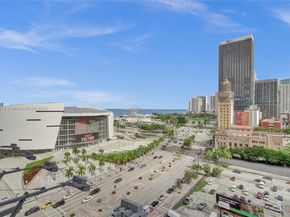 888 Biscayne Blvd 4001, Miami FL 33132