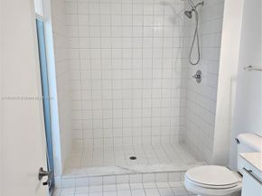 888 Biscayne Blvd 4001, Miami FL 33132