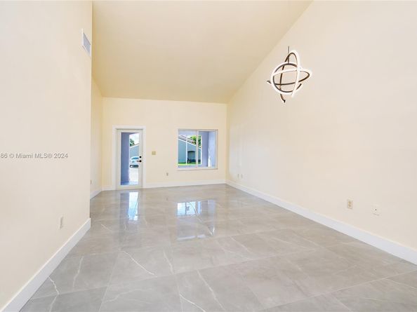 14797 SW 83rd Ln 0, Miami FL 33193