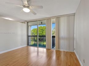 2921 SW 87th Ave 511, Davie FL 33328