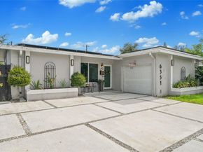 6351 Moseley St, Hollywood FL 33024