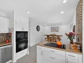 13758 SW 160th Ter, Miami FL 33177