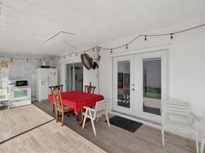 13758 SW 160th Ter, Miami FL 33177