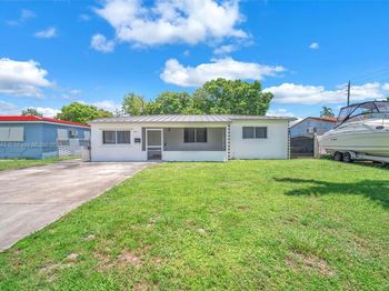 3241 SW 66th Ave
