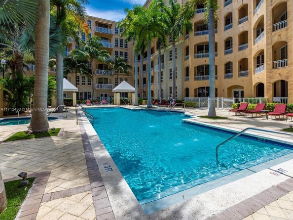 3001 NE 185th St 517, Aventura FL 33180