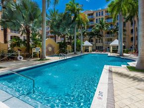3001 NE 185th St 517, Aventura FL 33180