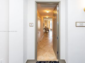 3001 NE 185th St 517, Aventura FL 33180