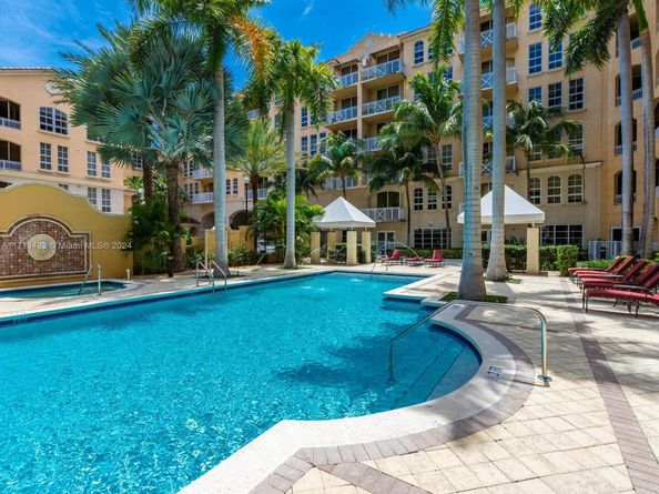 3001 NE 185th St 517, Aventura FL 33180