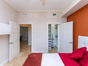 3001 NE 185th St 517, Aventura FL 33180