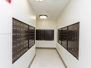 3001 NE 185th St 517, Aventura FL 33180
