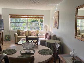 5141 W Oakland Park Blvd 208, Lauderdale Lakes FL 33313