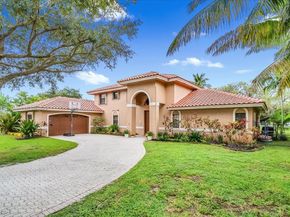 10424 SW 17th Mnr, Davie FL 33324