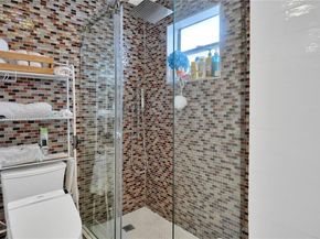 16750 NE 10th Ave 314, North Miami Beach FL 33162